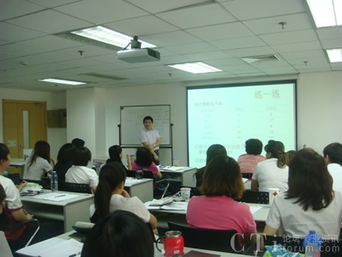 博納泓遠(yuǎn)成功為華夏銀行客服中心實施管理培訓(xùn)