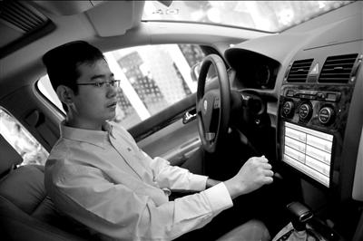 上海貝爾昨天在通信展上推出全球首款TD-LTE概念車